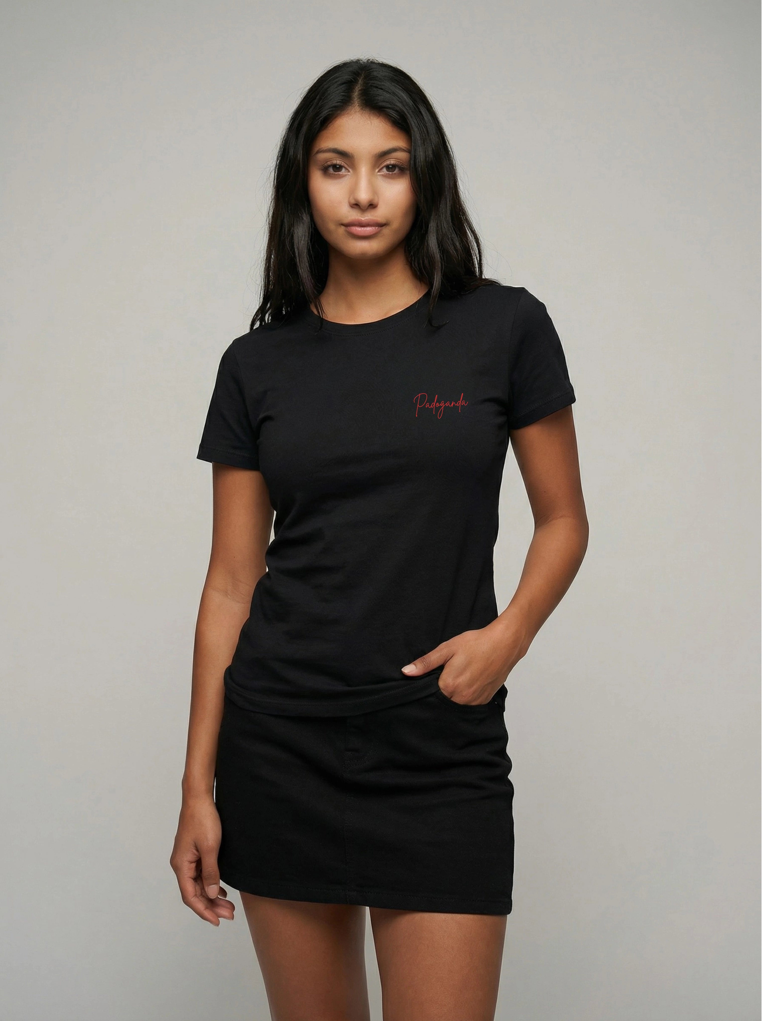 تيشيرت نسائي (أسود)