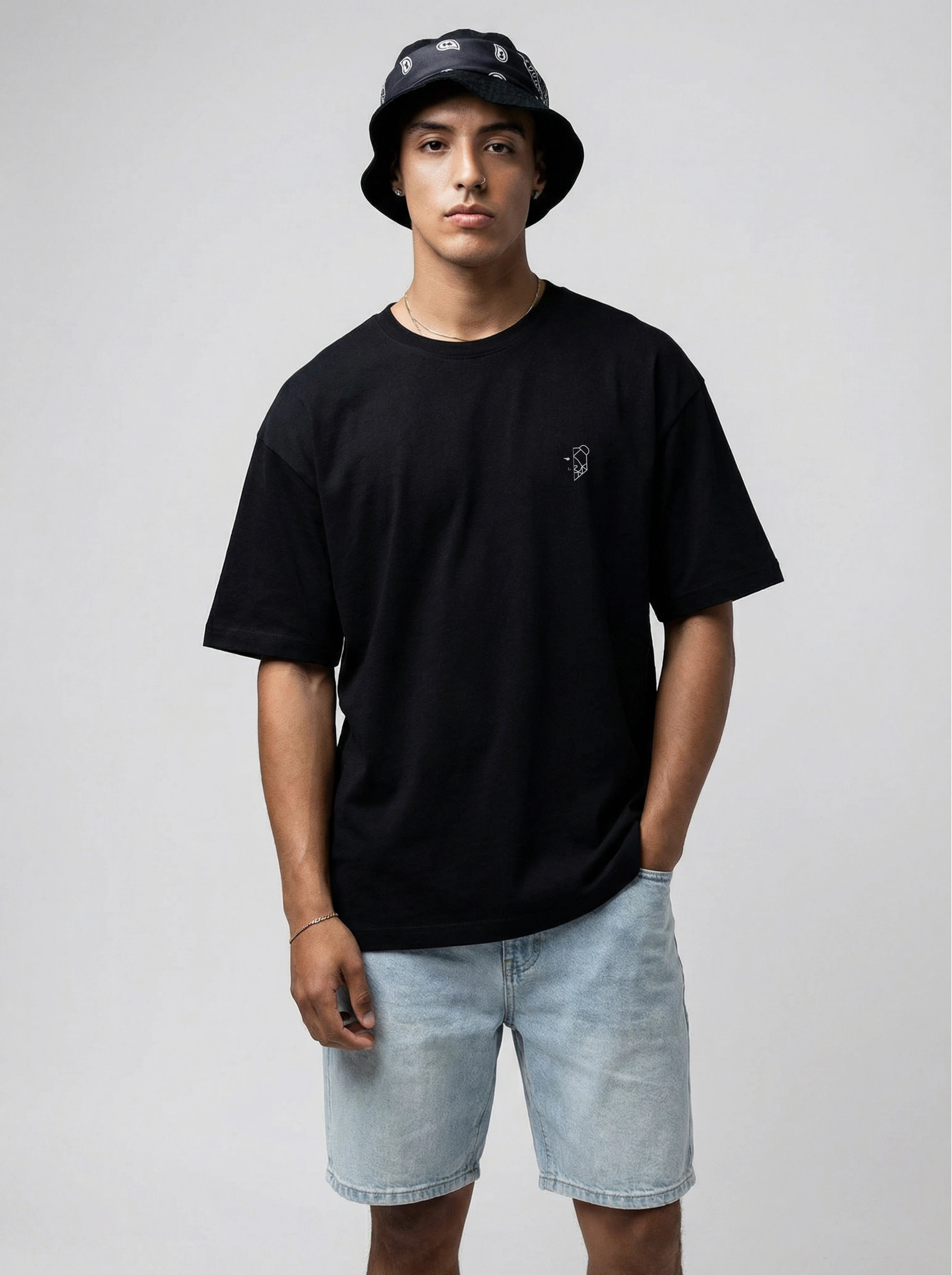 Elongated Oversize T-shirt (Black)