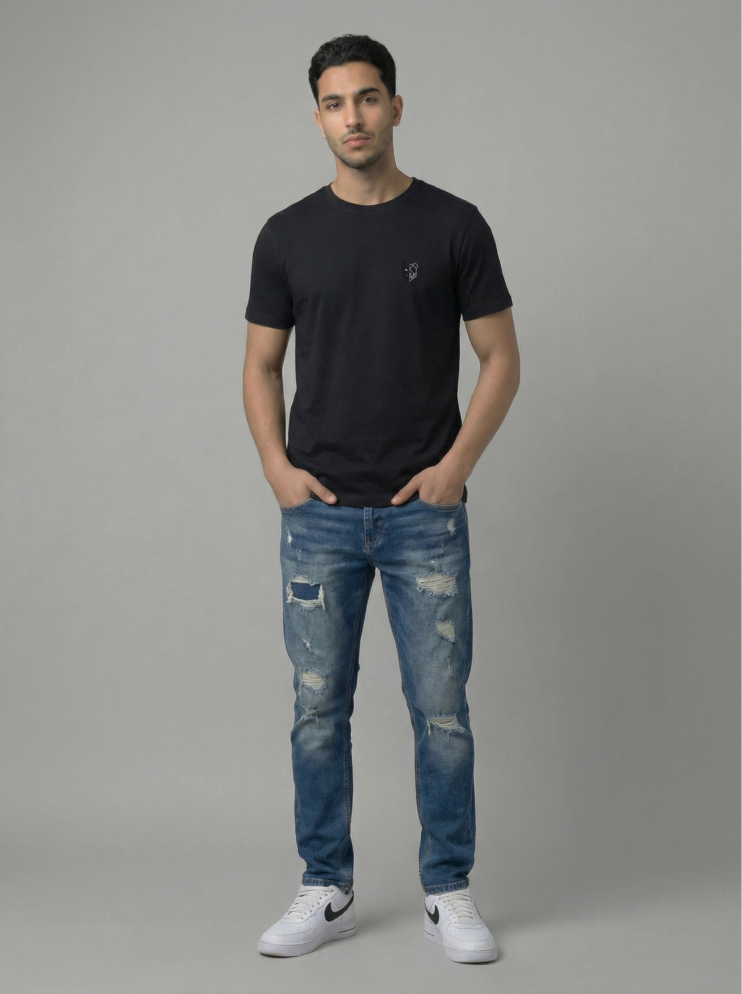 تي شيرت أساسي (أسود)